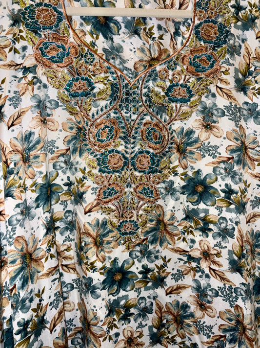 Mukhawwar Dress 31