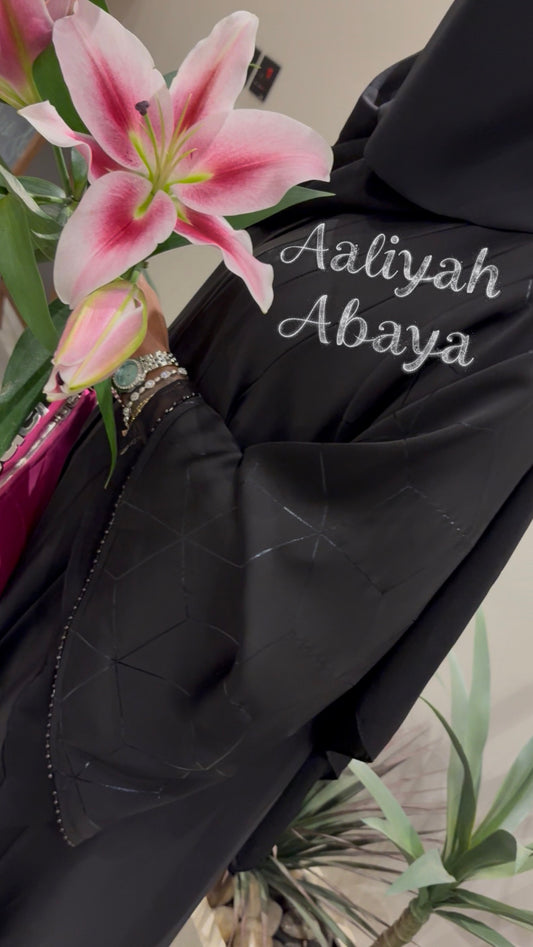Aaliyah Abaya